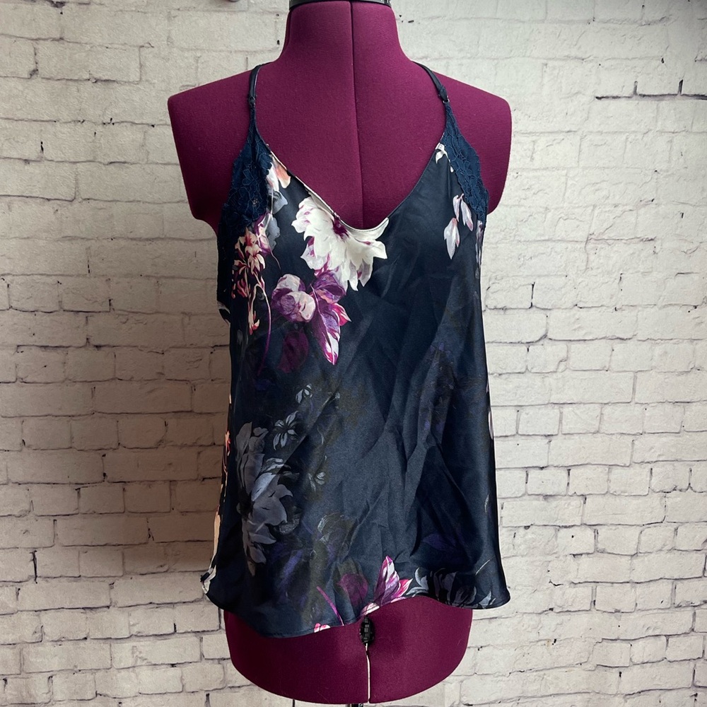 Lilac and London navy blue floral cami size medium